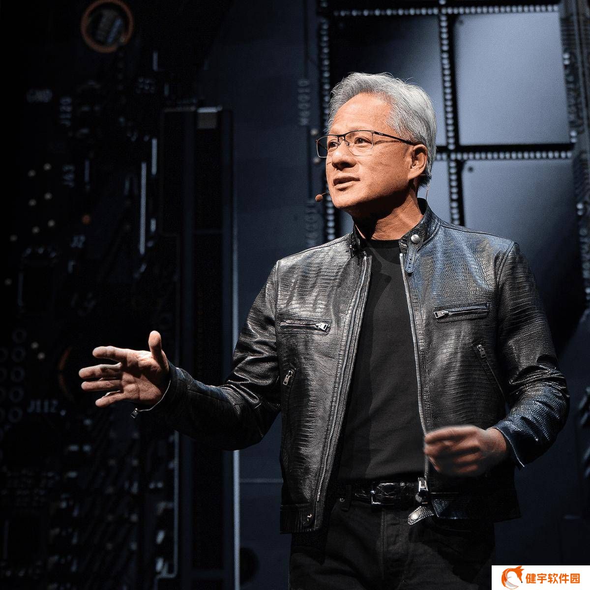 英伟达黄仁勋COMPUTEX 2025首秀：揭秘AI与加速运算最新进展